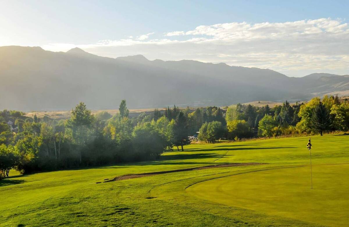 How Utah’s Outdoor Lifestyle Increases Demand for Vacation Rentals